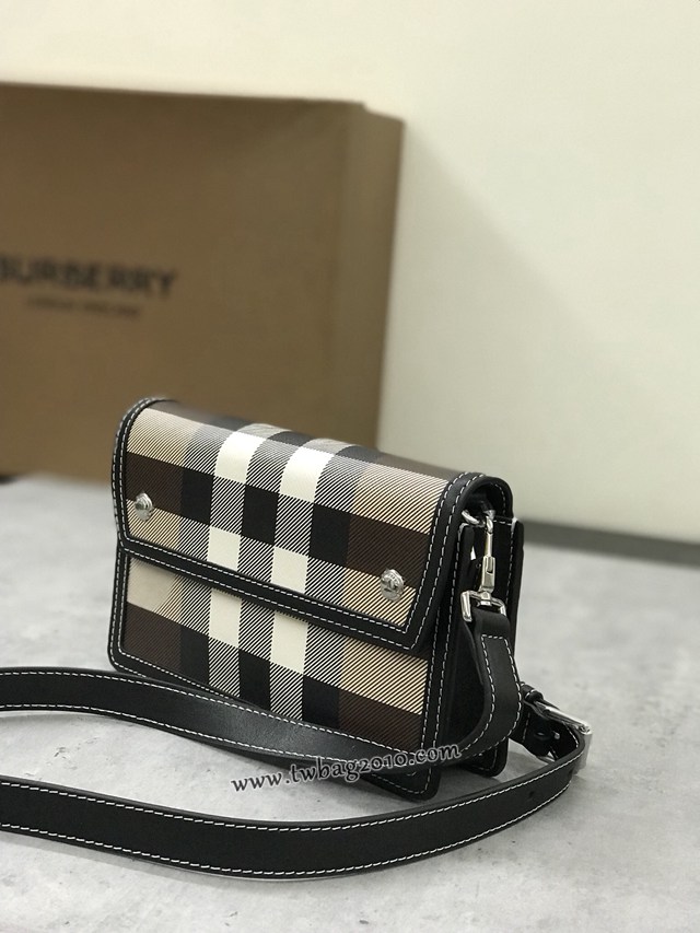 Burberry專門店新款精巧斜背包 巴寶莉品牌Horseferry印花女士肩背包 yxb1164